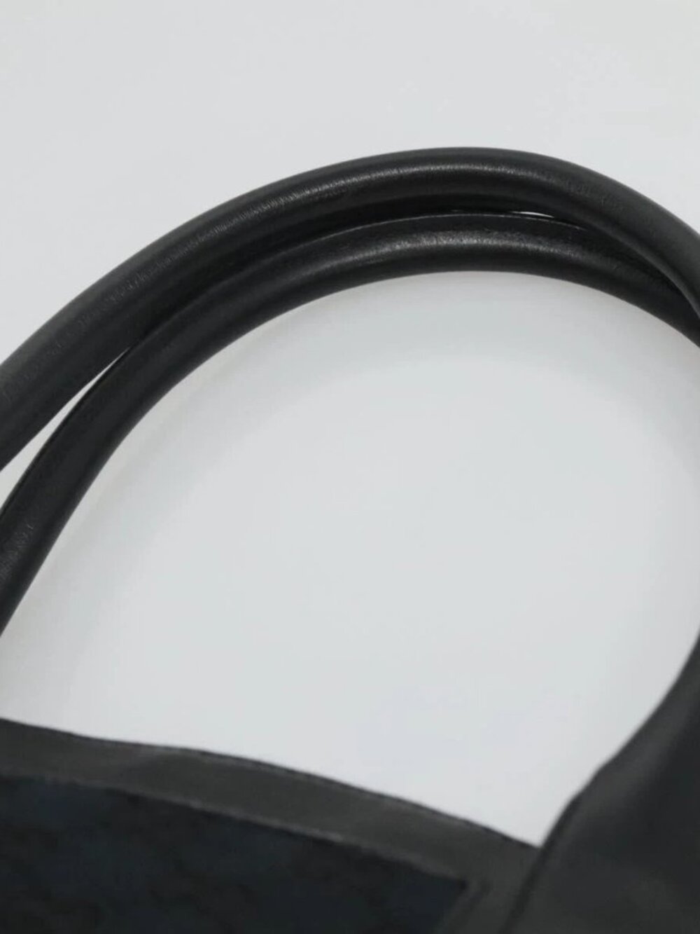 GUCCI GG Canvas Tote Bag Outlet Black Gold - Picture 9 of 16